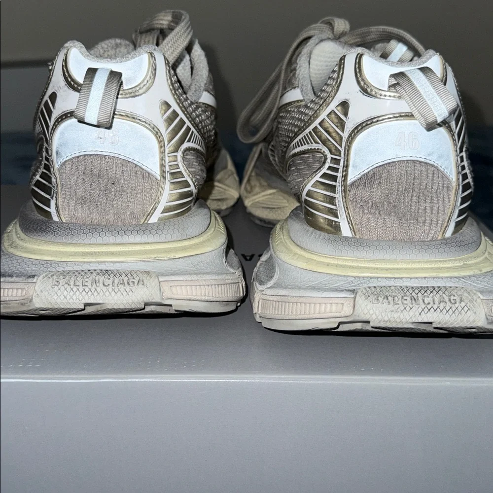 Balenciaga 3XL Eggshell Sz 13 - Picture 4 of 14
